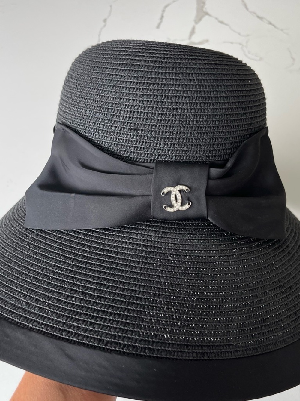 C-Inspired Black Straw Sun Hat with Ribbon Bow